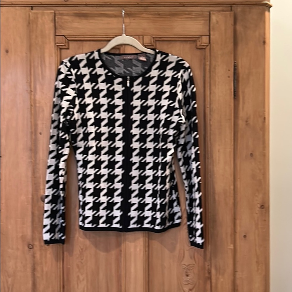 Kenar patterned zip sweater